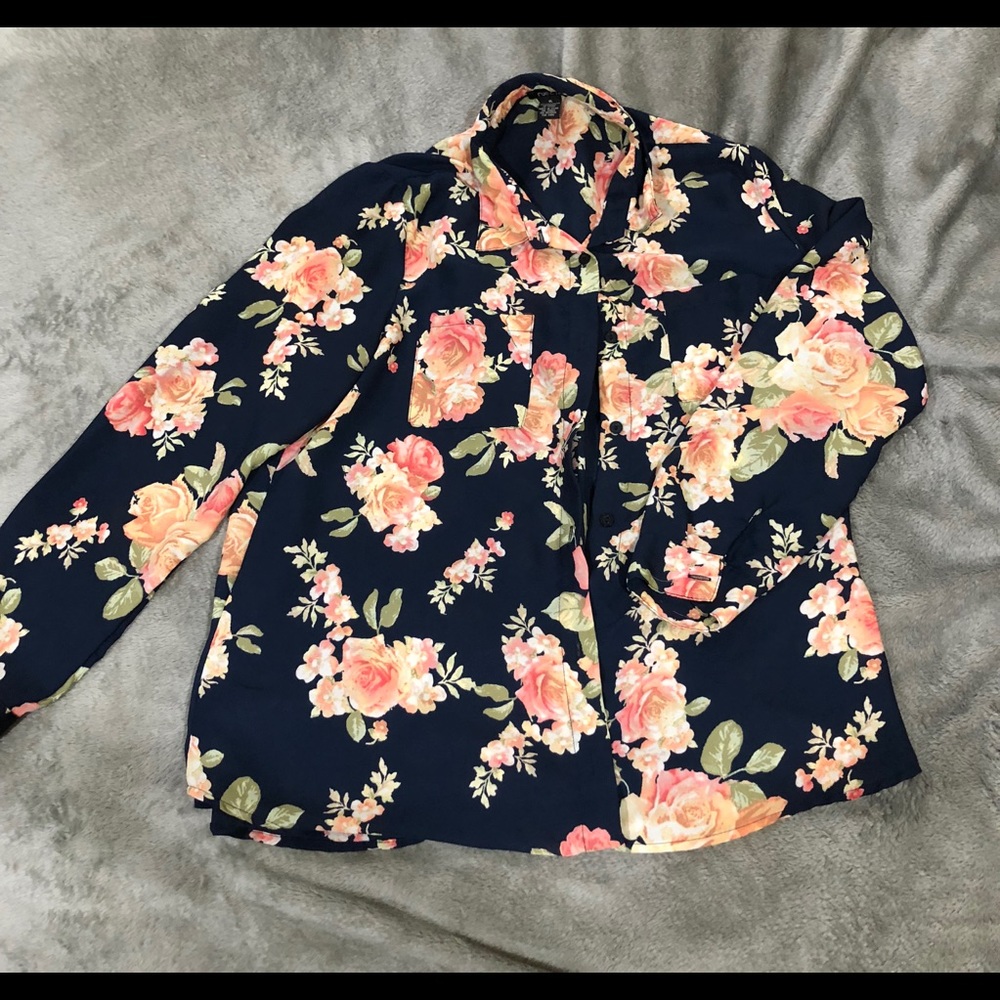 Rue21 Navy Floral Top